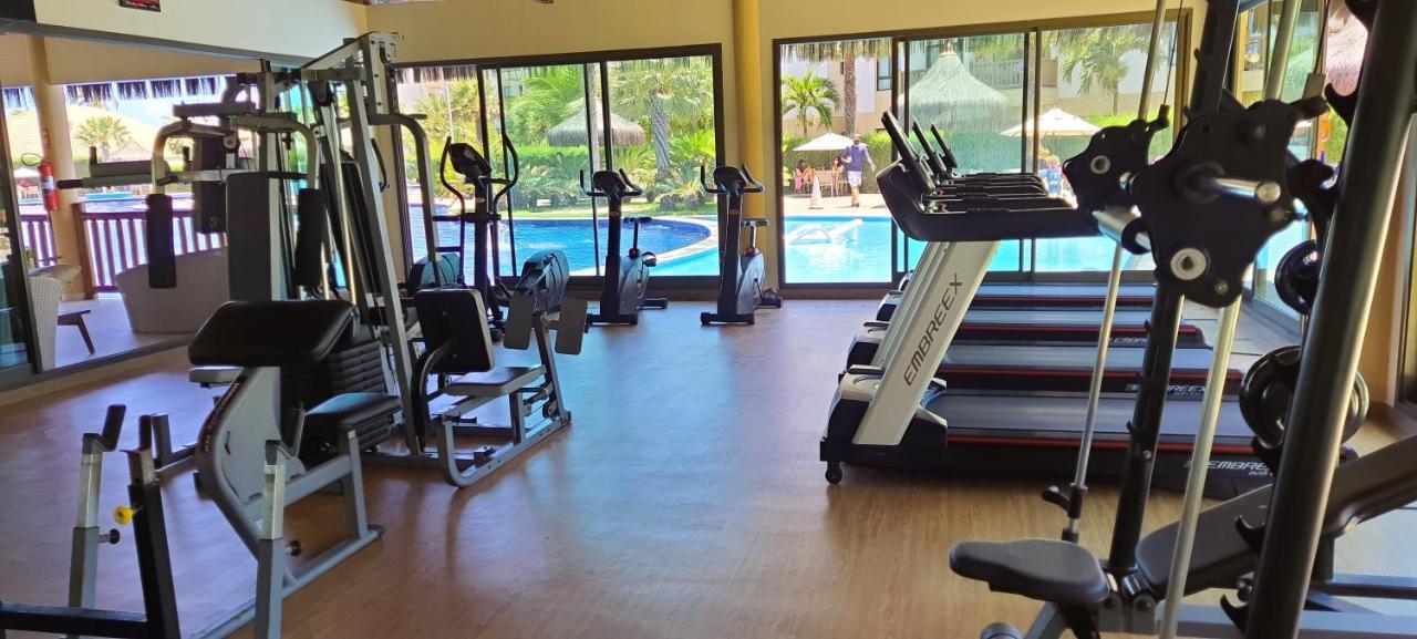 Paraíso Frente Mar: Beachfront Condo with Hydro, Sauna & Pool Cumbuco Exterior photo