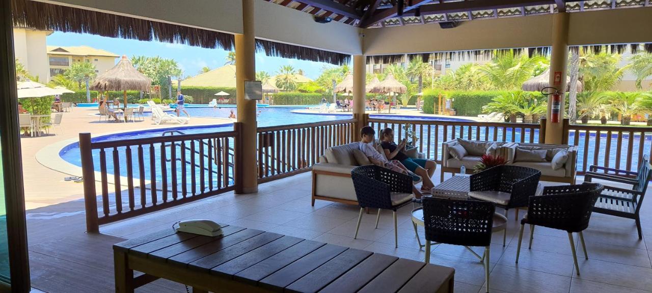 Paraíso Frente Mar: Beachfront Condo with Hydro, Sauna & Pool Cumbuco Exterior photo