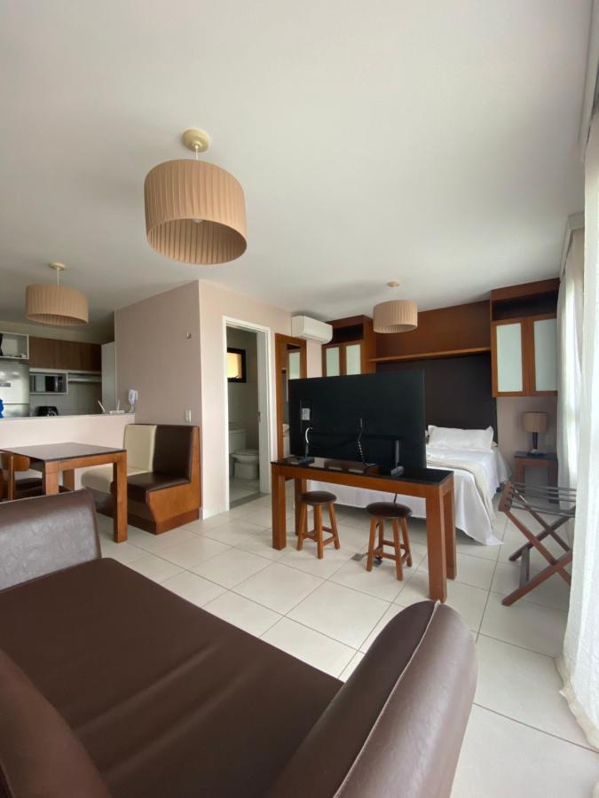 Paraíso Frente Mar: Beachfront Condo with Hydro, Sauna & Pool Cumbuco Exterior photo